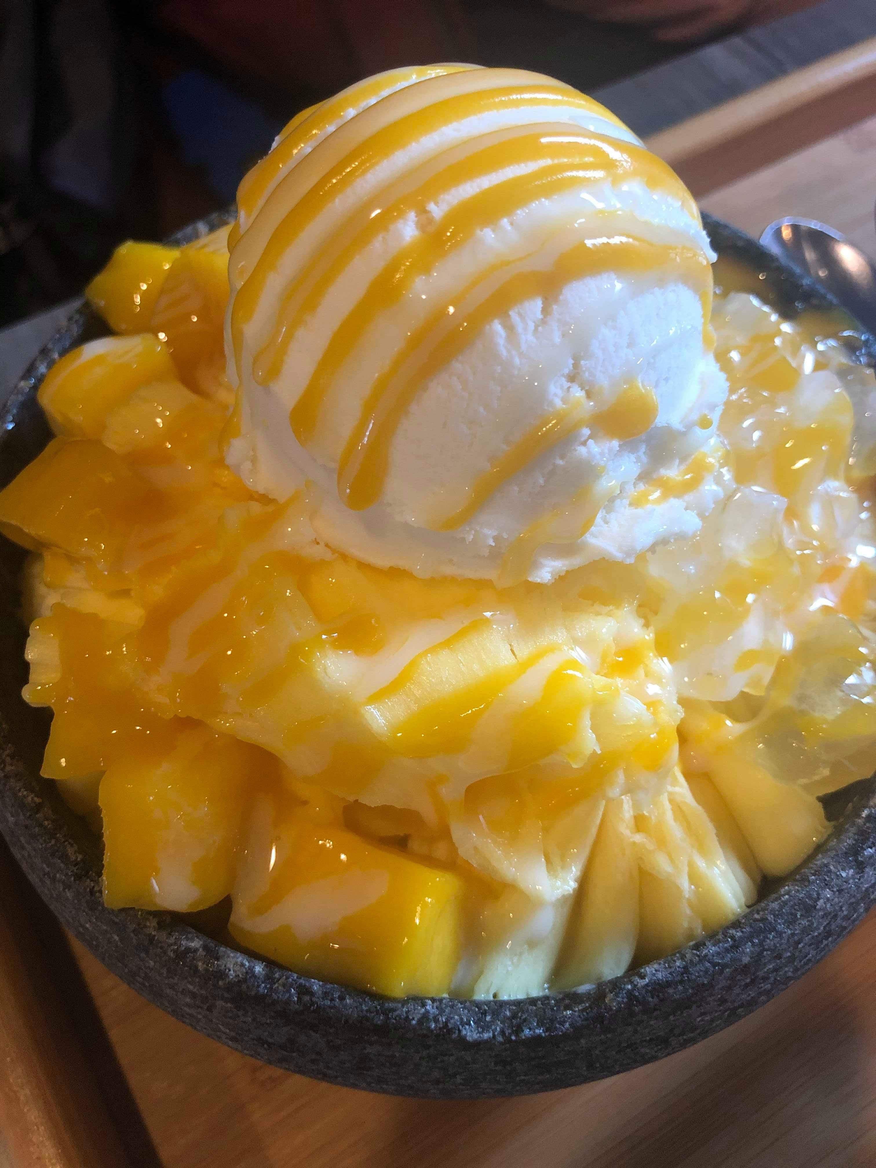 Mango Bingsu